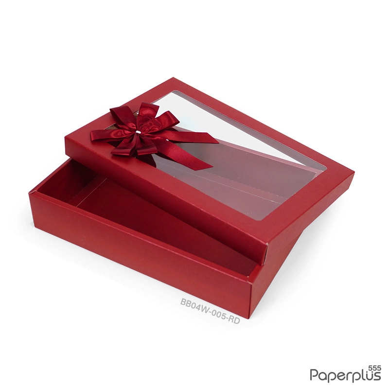 BB04W-005-RD กล่องของขวัญเมทัลลิค สีแดง 17.8 x 25.5 x 5 cm. (1ใบ)