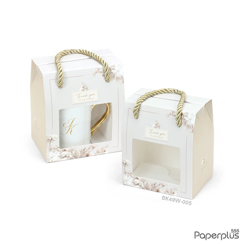 BK49W-005 กล่องหูหิ้ว 8.5×12×11.5 ซม. ดอกไม้ขาว (10กล่อง)